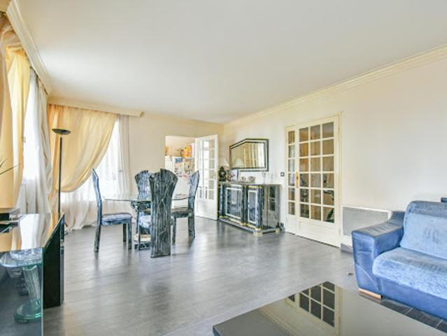 Vente Appartement 4 pièces 108 m2 Romainville
