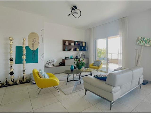 Vente Appartement 4 pièces 109 m2 Divonne les Bains