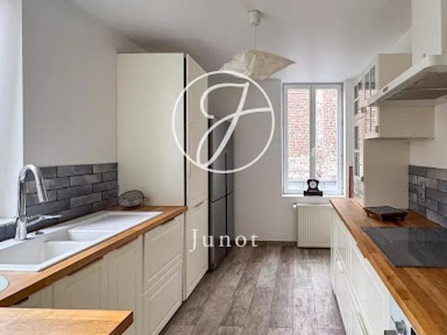 Vente Appartement 4 pièces 110.98 m2 La Madeleine