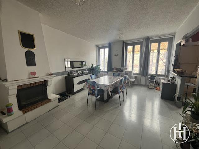 Vente Appartement 4 pièces 110 m2 Villefranche d'Allier