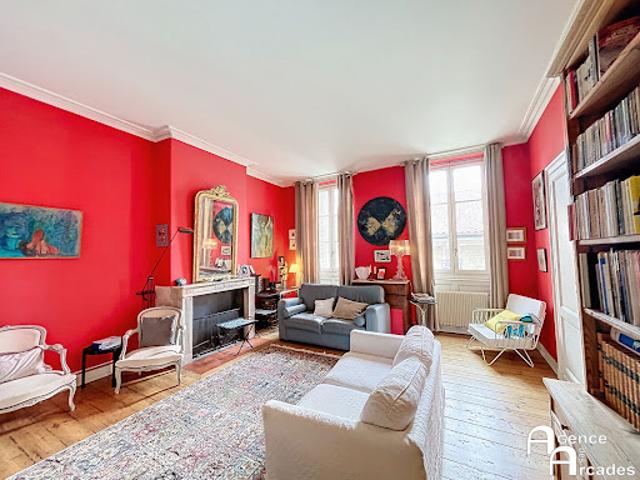 Vente Appartement 4 pièces 111 m2 Bordeaux
