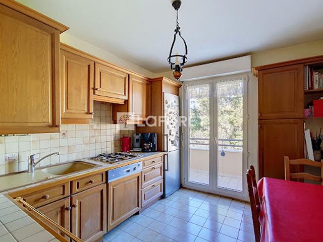 Vente Appartement 4 pièces 112.36 m2 Neuville sur Saône