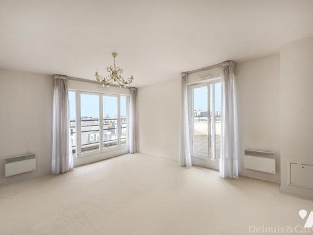 Vente Appartement 4 pièces 112.59 m2 Courbevoie