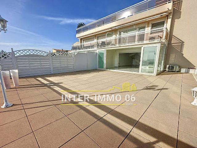 Vente Appartement 4 pièces 113 m2 Saint Laurent du Var