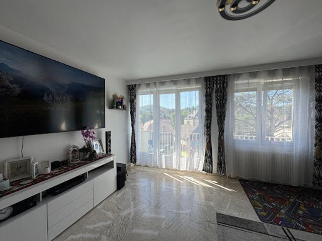 Vente Appartement 4 pièces 113.24 m2 Lons le Saunier