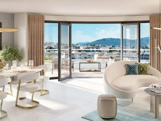 Vente Appartement 4 pièces 113 m2 Nice