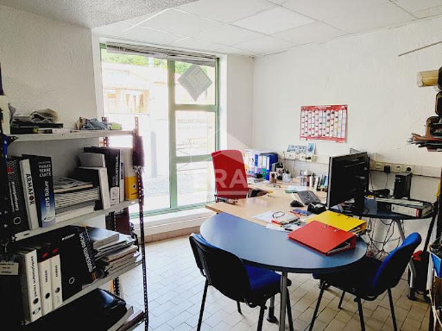 Vente Appartement 4 pièces 113 m2 Château Arnoux Saint Auban