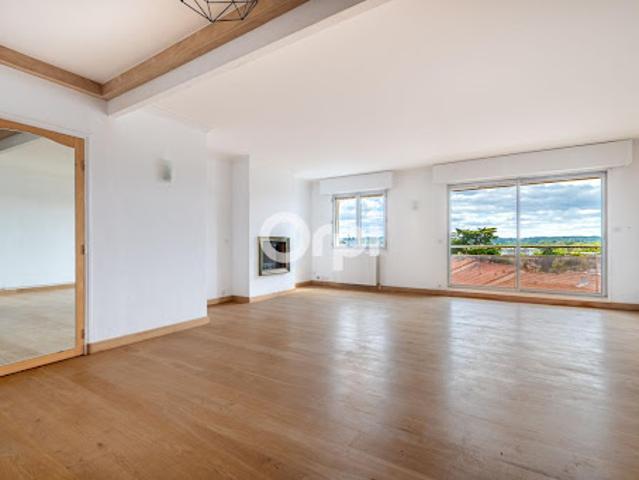 Vente Appartement 4 pièces 114.88 m2 Limoges