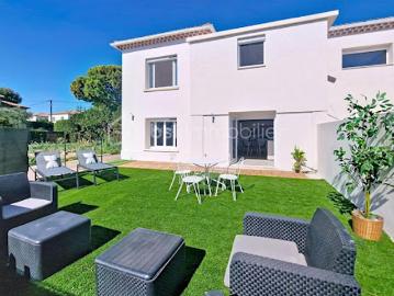 Vente Appartement 4 pièces 114.99 m2 La Fare les Oliviers