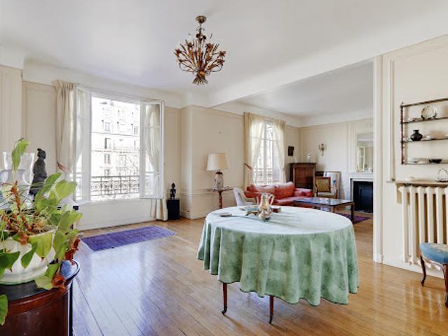 Vente Appartement 4 pièces 115.51 m2 Paris 16ème