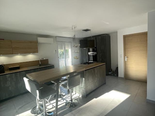 Vente Appartement 4 pièces 115 m2 Bastia