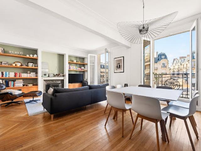 Vente Appartement 4 pièces 112.07 m2 Paris 16ème