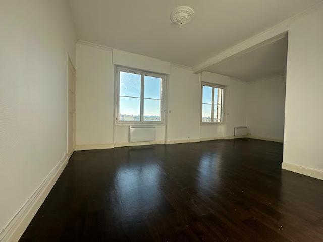 Vente Appartement 4 pièces 116 m2 Gien