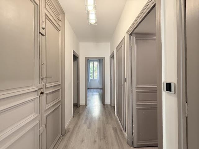 Vente Appartement 4 pièces 116 m2 Marseille 6ème