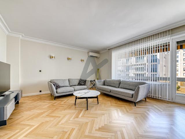 Vente Appartement 4 pièces 117.47 m2 Lyon 6ème