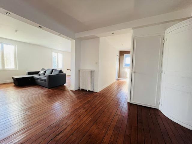 Vente Appartement 4 pièces 117 m2 Montluçon
