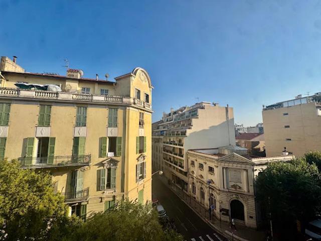 Vente Appartement 4 pièces 118.66 m2 Nice