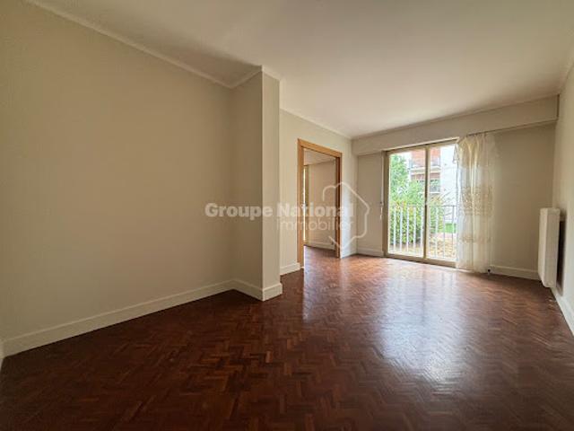 Vente Appartement 4 pièces 118.9 m2 Versailles