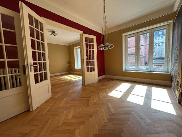 Vente Appartement 4 pièces 119.02 m2 Strasbourg