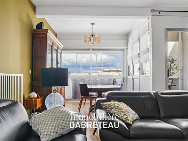 Vente Appartement 4 pièces 119.61 m2 Villeurbanne