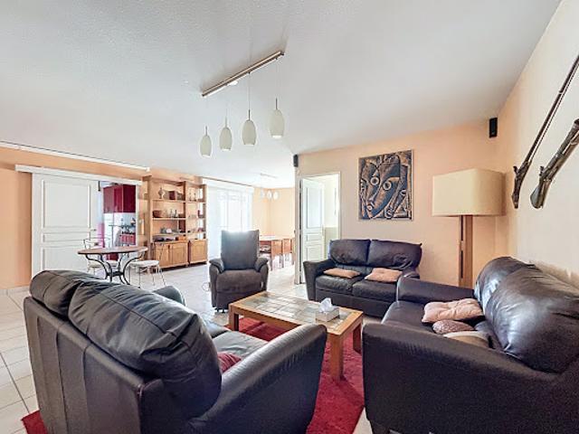 Vente Appartement 4 pièces 119.75 m2 Bourgoin Jallieu