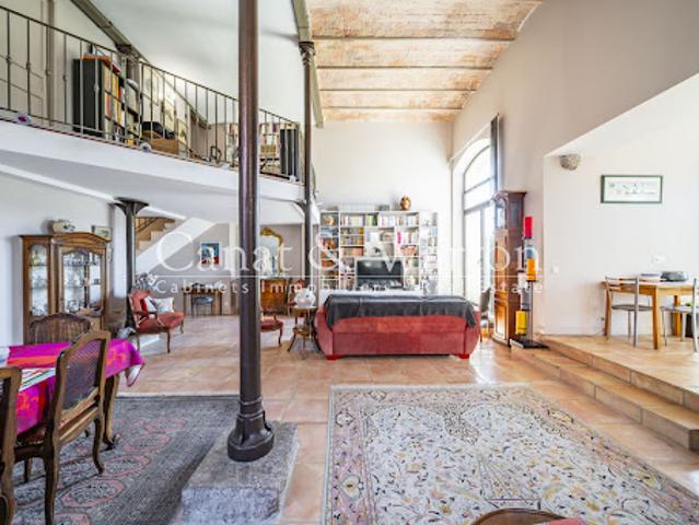 Vente Appartement 4 pièces 119 m2 Hyeres