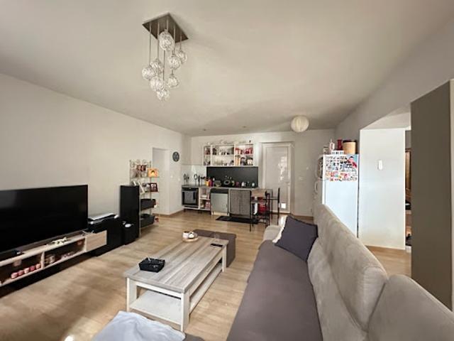Vente Appartement 4 pièces 142 m2 Saint Florent sur Cher