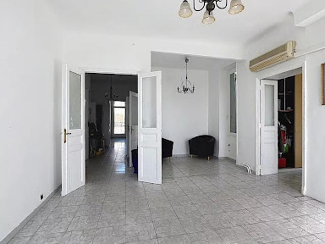 Vente Appartement 4 pièces 120.23 m2 Marseille 6ème