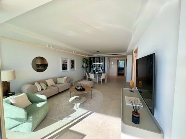 Vente Appartement 4 pièces 120 m2 Cannes