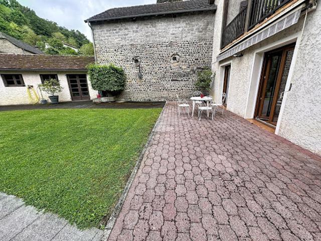 Vente Appartement 4 pièces 120 m2 Laroin