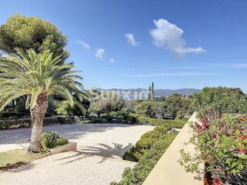 Vente Appartement 4 pièces 125 m2 Saint raphael