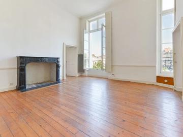 Vente Appartement 4 pièces 126.66 m2 Nantes
