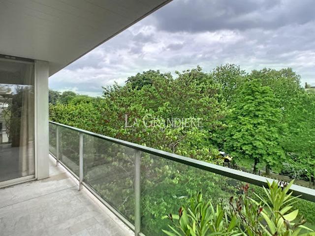 Vente Appartement 4 pièces 126 m2 Neuilly sur Seine