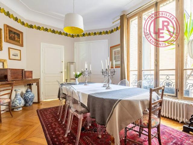 Vente Appartement 4 pièces 126 m2 Paris 4ème