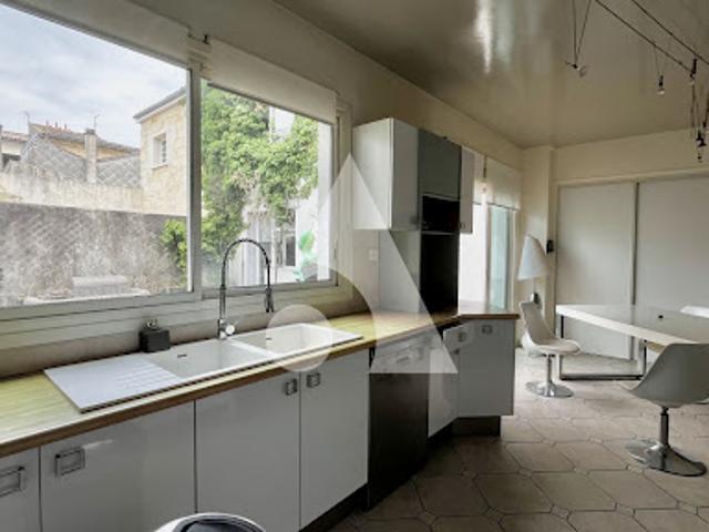 Vente Appartement 4 pièces 127.08 m2 Libourne