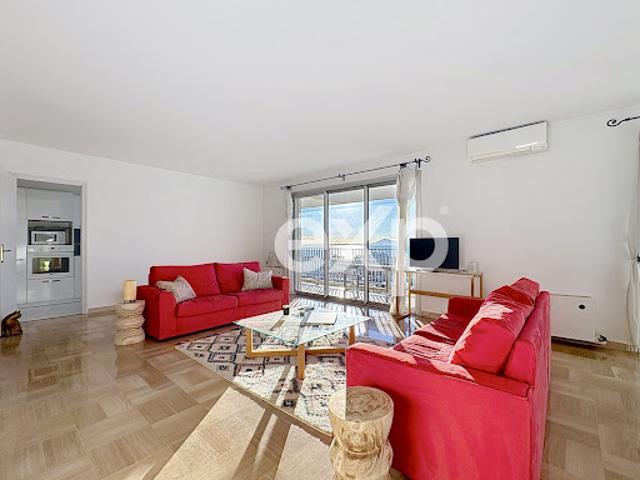 Vente Appartement 4 pièces 127 m2 Antibes