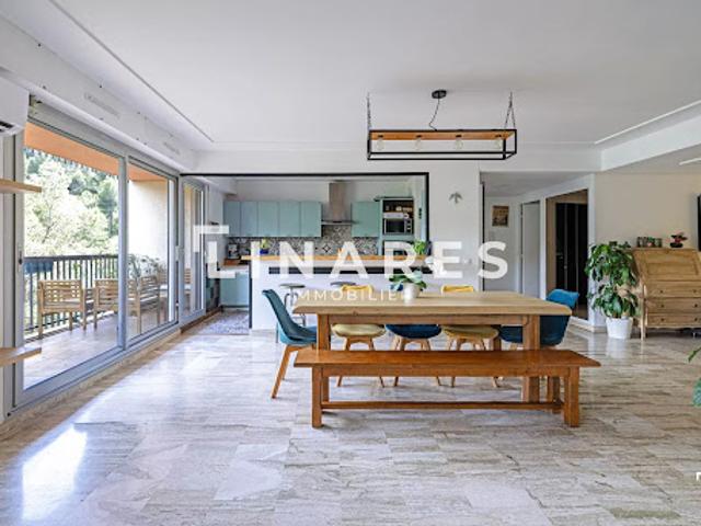 Vente Appartement 4 pièces 128 m2 Marseille 9ème