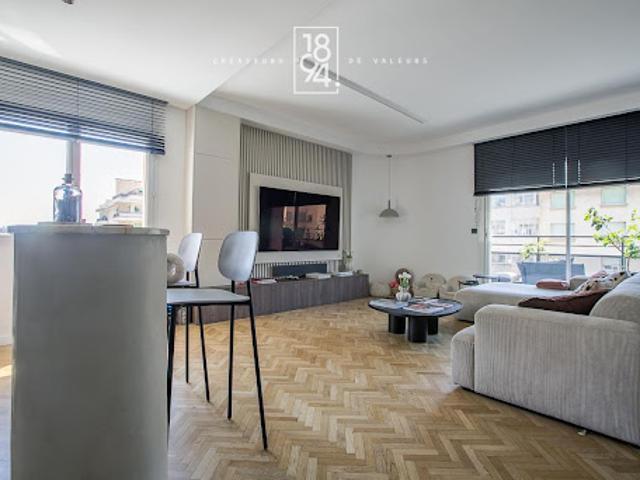 Vente Appartement 4 pièces 129.49 m2 Marseille 8ème