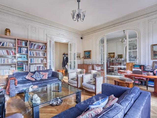 Vente Appartement 4 pièces 130.03 m2 Paris 8ème