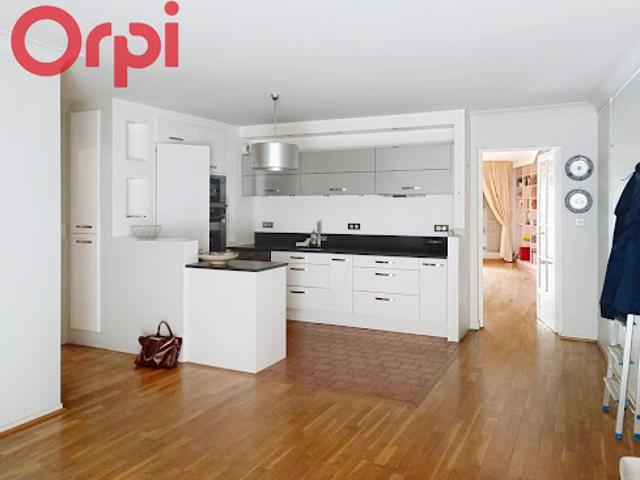 Vente Appartement 4 pièces 130.14 m2 Vendome