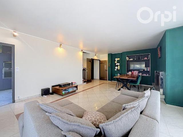Vente Appartement 4 pièces 130 m2 Ambilly