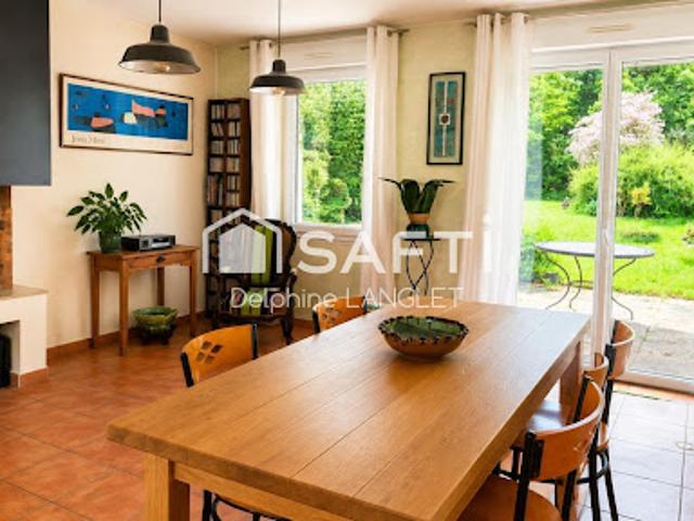 Vente Appartement 4 pièces 130 m2 Saint Brice Courcelles