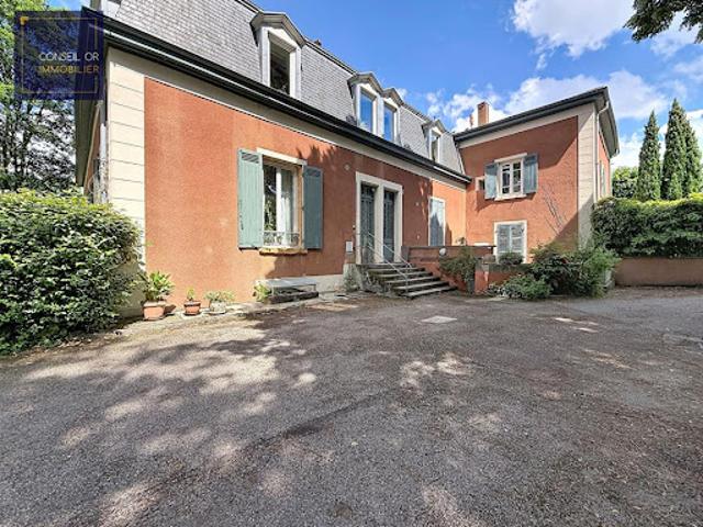 Vente Appartement 4 pièces 133 m2 Collonges au Mont d'Or