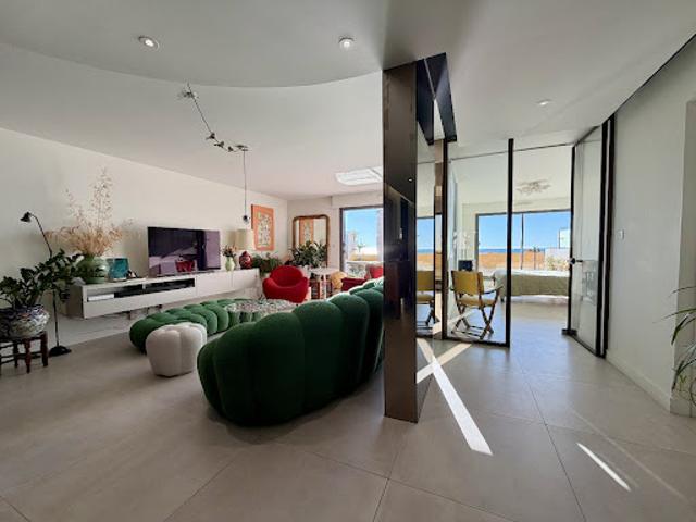 Vente Appartement 4 pièces 133 m2 Sète