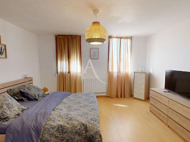 Vente Appartement 4 pièces 134.01 m2 Sallèles d'Aude