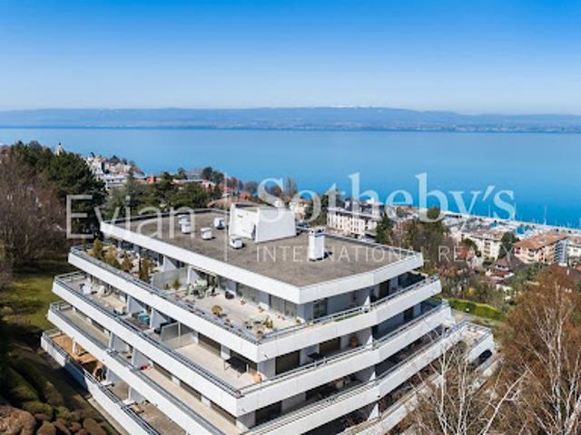 Vente Appartement 4 pièces 134 m2 Evian les Bains
