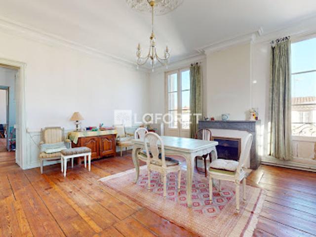 Vente Appartement 4 pièces 135 m2 Rochefort