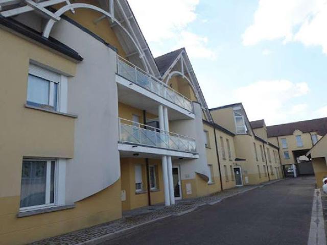 Vente Appartement 4 pièces 136.2 m2 Sens