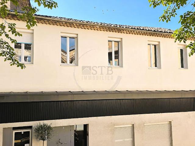 Vente Appartement 4 pièces 136.56 m2 Privas