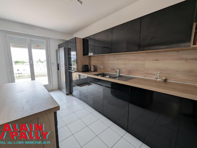 Vente Appartement 4 pièces 136.87 m2 Chateaudun